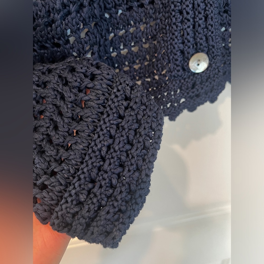 NEW Vince Crochet V-Neck Cardigan - Picture 5 of 6